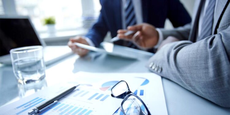 Best Business Books To Read and Improve Skills